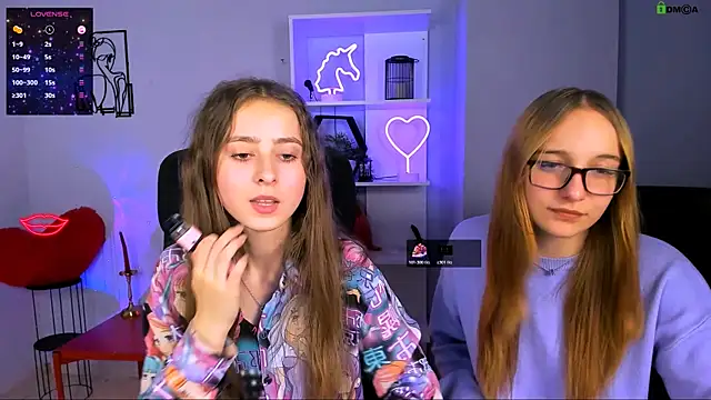 rebecca smile online show from November 2025 08:42:02 PM