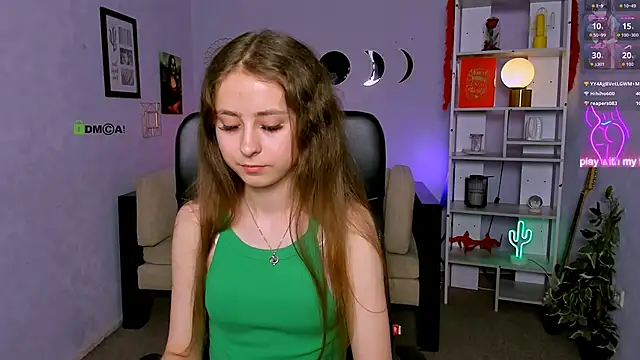 Snapshot of rebecca_smile chatting on May 2026 03:51:01 PM rebecca smile online show from May 2026 03:51:01 PM