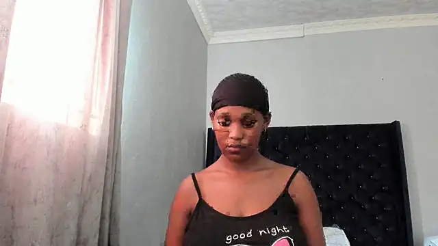 Snapshot of ConnieSmall24 chatting on July 2026 01:35:02 PM ConnieSmall24 online show from July 2026 01:35:02 PM