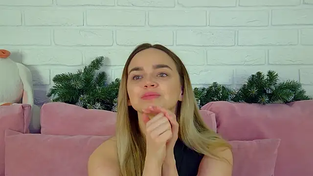 Snapshot of AnitaVenture chatting on January 2026 04:15:01 AM AnitaVenture online show from January 2026 04:15:01 AM