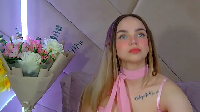 Snapshot of AnitaVenture chatting on February 2026 04:27:02 AM AnitaVenture online show from February 2026 04:27:02 AM