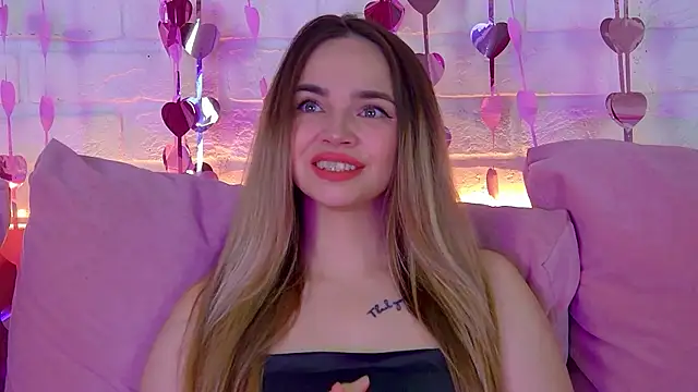 Snapshot of AnitaVenture chatting on February 2026 04:28:02 AM AnitaVenture online show from February 2026 04:28:02 AM