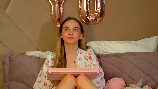 Snapshot of AnitaVenture chatting on February 2026 04:11:01 AM AnitaVenture online show from February 2026 04:11:01 AM