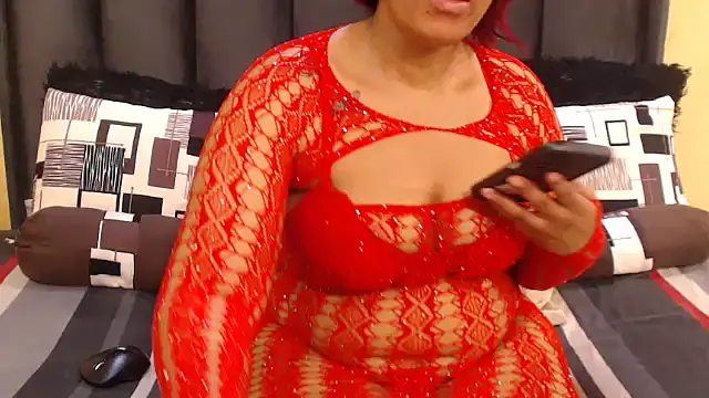 CurvyQueenx2 online show from July 2026 03:52:02 PM