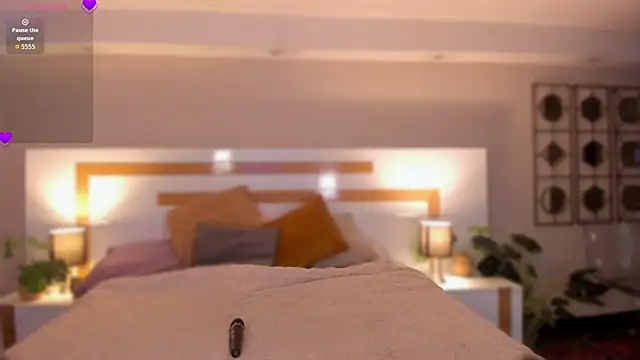 Violeta dh online show from March 2026 12:16:01 PM