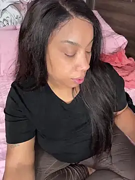 Snapshot of NeliaHexxen chatting on October 2025 02:08:02 AM NeliaHexxen online show from October 2025 02:08:02 AM