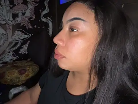 Snapshot of NeliaHexxen chatting on December 2025 02:59:02 PM NeliaHexxen online show from December 2025 02:59:02 PM