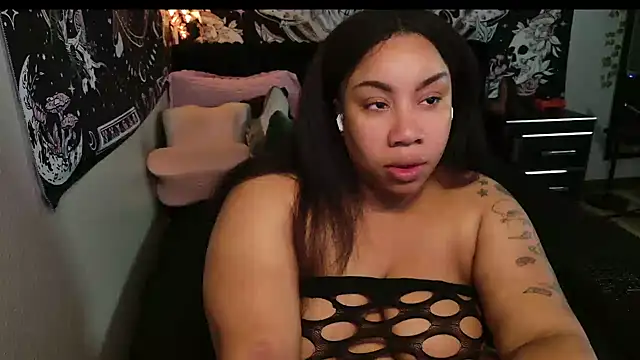 NeliaHexxen online show from July 2026 08:50:01 AM