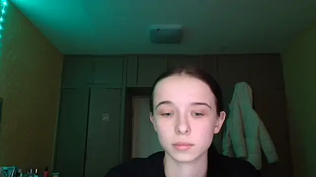 Emilia Light online show from February 2026 12:34:01 PM