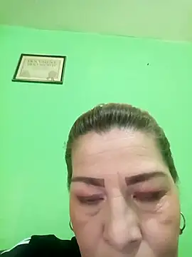 Snapshot of VANESSA__01 chatting on October 2025 08:10:01 PM VANESSA 01 online show from October 2025 08:10:01 PM