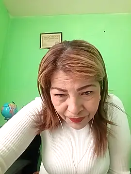 Snapshot of VANESSA__01 chatting on October 2025 02:07:02 PM VANESSA 01 online show from October 2025 02:07:02 PM