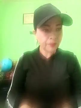 Snapshot of VANESSA__01 chatting on November 2025 03:34:02 PM VANESSA 01 online show from November 2025 03:34:02 PM