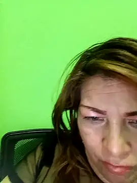 Snapshot of VANESSA__01 chatting on November 2025 12:19:01 AM VANESSA 01 online show from November 2025 12:19:01 AM