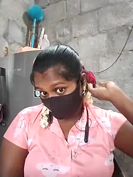 Tamil Hot Sandy online show from December 2025 05:01:01 AM