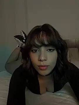 Capricho 01 online show from February 2026 05:55:02 PM