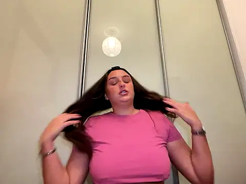 Playfulvixen25 online show from October 2025 11:33:01 PM