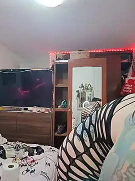 pinklajokr online show from March 2026 04:00:01 PM