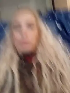 Snapshot of Conny_Shellie chatting on November 2025 09:14:01 PM Conny Shellie online show from November 2025 09:14:01 PM