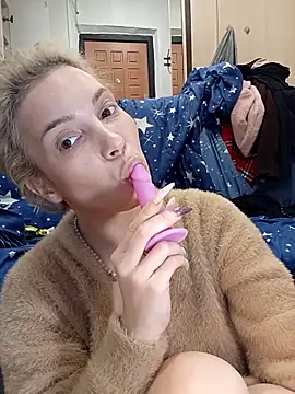 Snapshot of Conny_Shellie chatting on November 2025 11:59:01 PM Conny Shellie online show from November 2025 11:59:01 PM