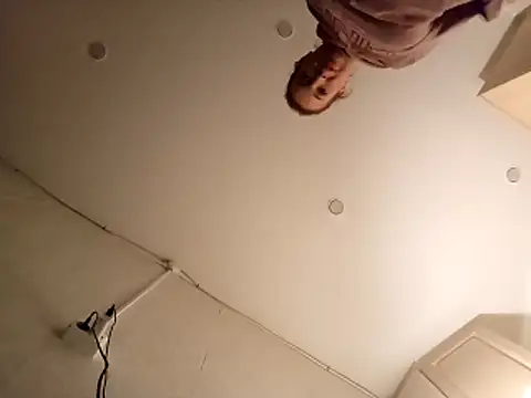 Conny Shellie online show from April 2026 07:11:01 PM