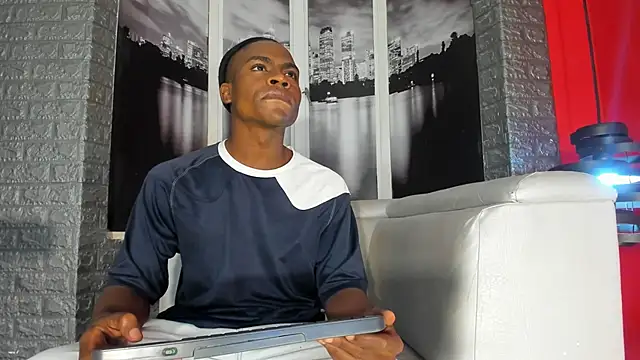 Snapshot of george_lance chatting on October 2025 03:51:02 AM george lance online show from October 2025 03:51:02 AM