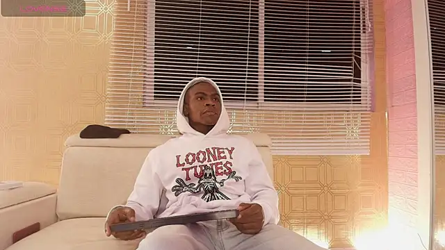 Snapshot of george_lance chatting on November 2025 03:40:02 AM george lance online show from November 2025 03:40:02 AM