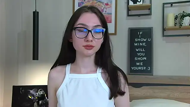 Snapshot of AnaMoonlight chatting on July 2026 07:10:02 PM AnaMoonlight online show from July 2026 07:10:02 PM