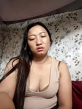 Snapshot of zhen-zo chatting on November 2025 06:40:02 PM zhen-zo online show from November 2025 06:40:02 PM