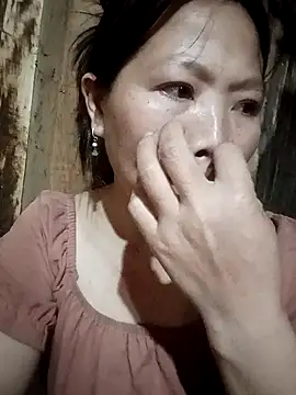 bree-zz online show from February 2026 12:56:01 PM