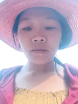 bree-zz online show from March 2026 12:39:01 AM