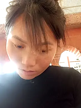 min-xinh online show from April 2026 08:09:02 AM