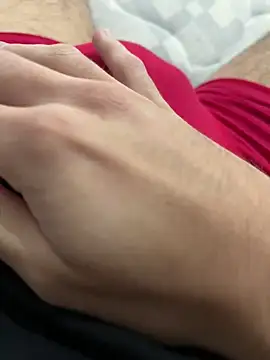 AlbertoRuiz086 online show from February 2026 07:23:01 PM