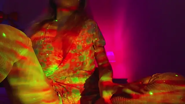 CamillaDreamer online show from April 2026 04:03:01 PM