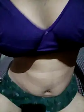 Snapshot of kavita_bhabi chatting on October 2025 03:32:01 PM kavita bhabi online show from October 2025 03:32:01 PM