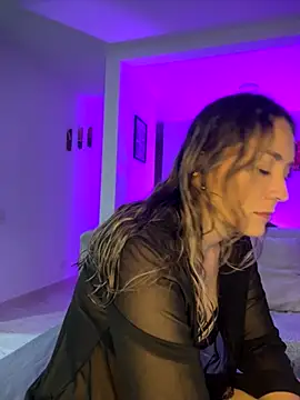 Mariana gom online show from November 2025 03:29:02 AM