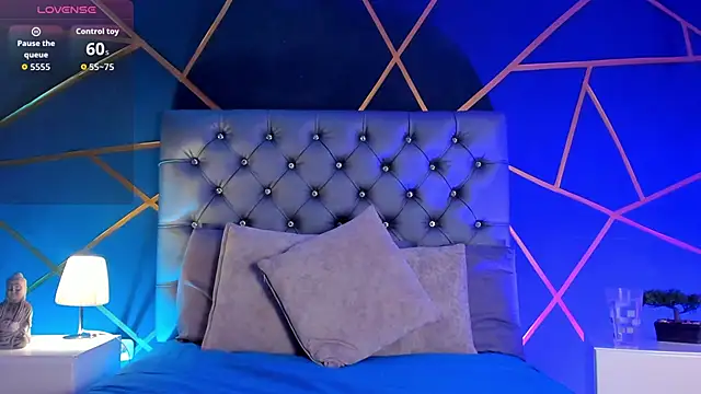 Lian Miller1  online show from March 2026 02:10:01 PM