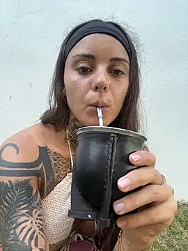 Snapshot of lurosscy chatting on February 2026 10:55:01 PM lurosscy online show from February 2026 10:55:01 PM