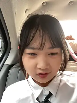 tiantian-26 online show from October 2025 02:20:01 AM