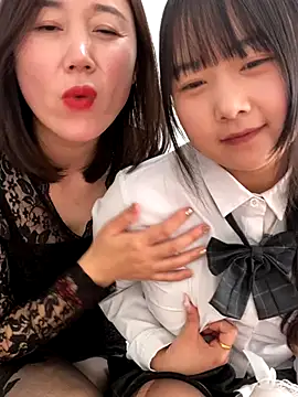 tiantian-26 online show from October 2025 04:24:01 AM