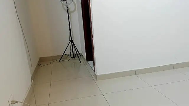 Snapshot of Taylormaccurdy_ chatting on February 2026 08:12:02 PM Taylormaccurdy online show from February 2026 08:12:02 PM