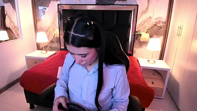 SusanVilla online show from November 2025 07:35:02 PM