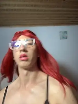 Snapshot of NICOLLE__12 chatting on November 2025 01:11:02 PM NICOLLE 12 online show from November 2025 01:11:02 PM