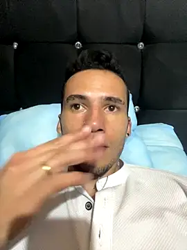 Snapshot of wiland_hot23 chatting on October 2025 05:14:01 AM wiland hot23 online show from October 2025 05:14:01 AM