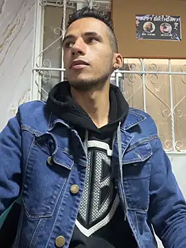 Snapshot of wiland_hot23 chatting on October 2025 08:53:02 PM wiland hot23 online show from October 2025 08:53:02 PM