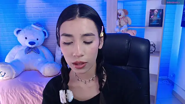 Snapshot of koyuki_san chatting on October 2025 07:15:02 PM koyuki san online show from October 2025 07:15:02 PM