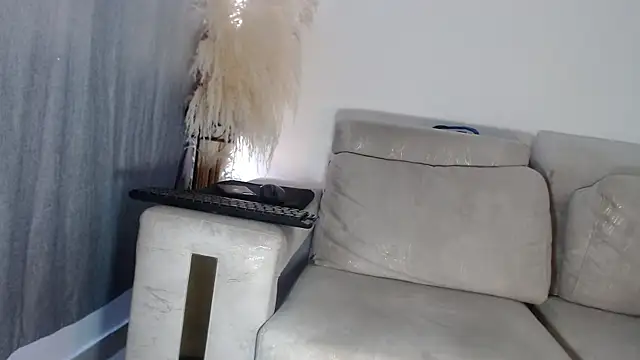 Snapshot of Adrew_fox chatting on October 2025 01:22:01 PM Adrew fox online show from October 2025 01:22:01 PM