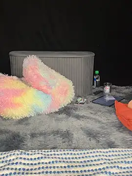 SaraNoir80 online show from February 2026 06:22:02 PM