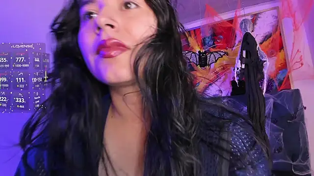 violet blaze online show from November 2025 10:39:02 AM