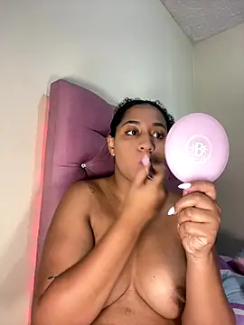 Snapshot of jesicamonroe44 chatting on December 2025 01:28:01 PM jesicamonroe44 online show from December 2025 01:28:01 PM