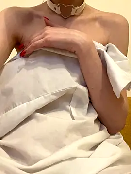 Alena horny online show from October 2025 09:56:01 PM